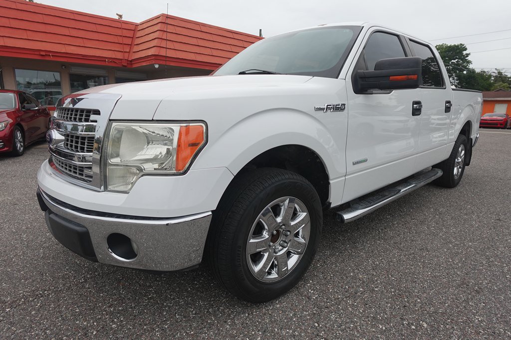 Used 2013 Ford F150 XLT w/ Luxury Equipment Group RWD image 2