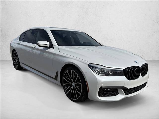 Used 2019 BMW 740i w/ M Sport Package RWD video 3