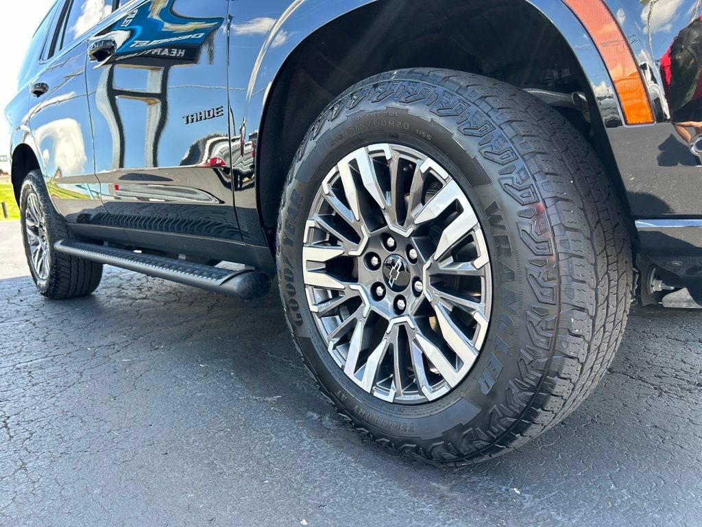 Certified 2025 Chevrolet Tahoe Z71 w/ Comfort Package AWD/4WD image 12