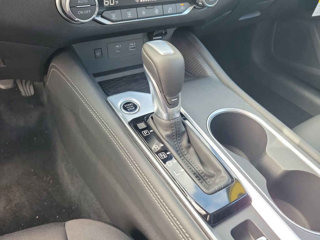 Used 2025 Nissan Altima 2.5 SV w/ SV Premium Package image 23