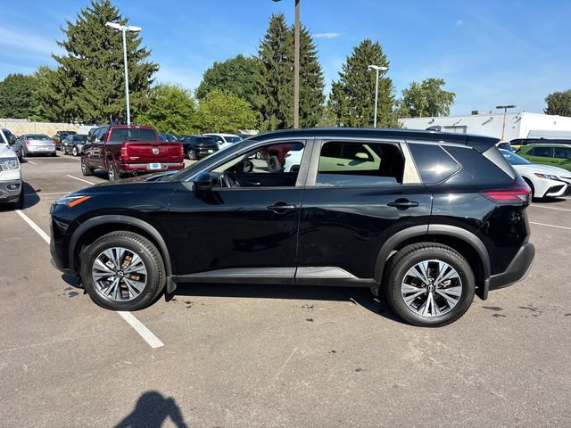 Used 2023 Nissan Rogue SV AWD/4WD image 3