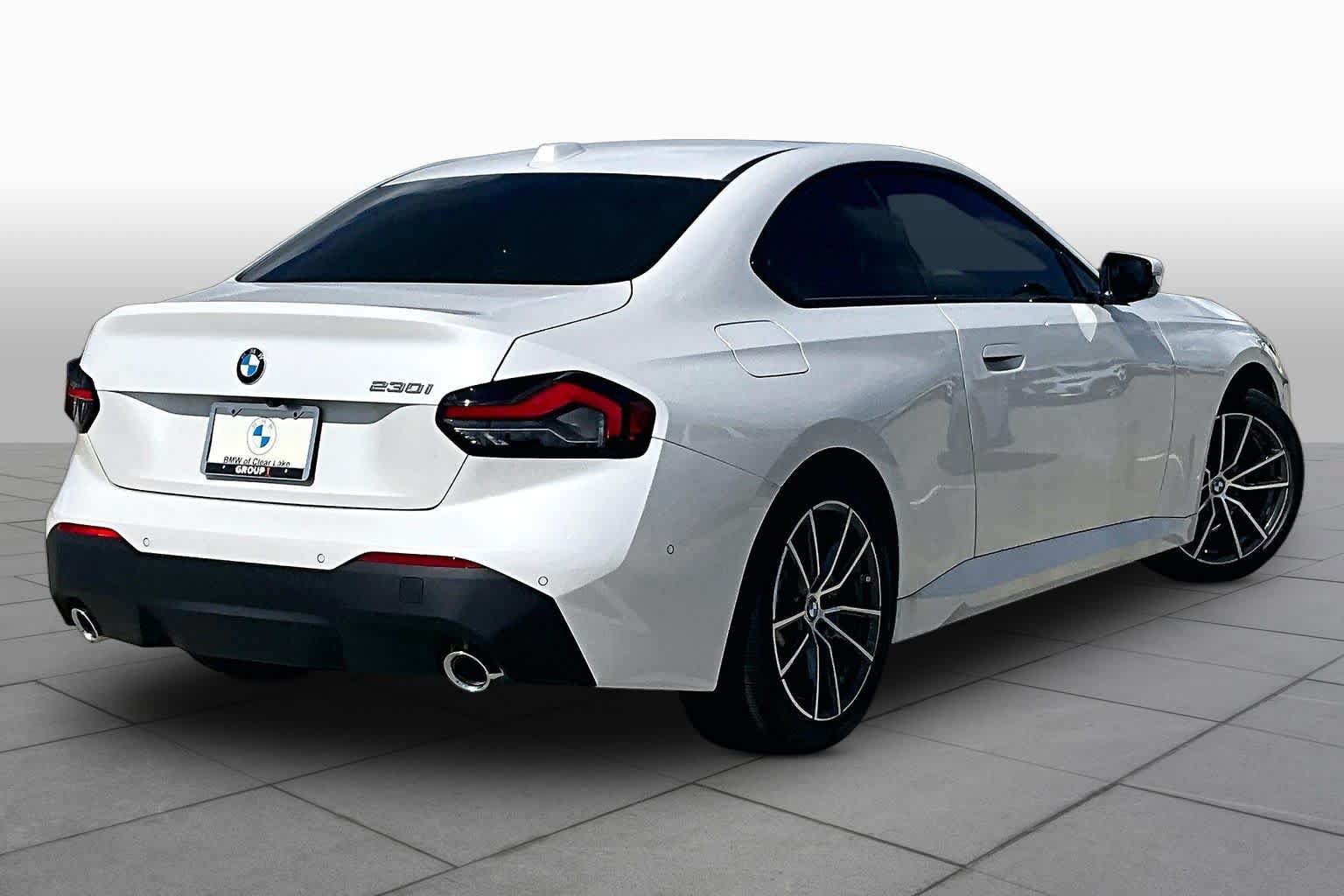 Used 2026 BMW 230i Coupe w/ Premium Package RWD image 12