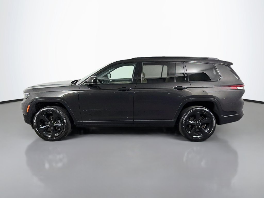 Used 2025 Jeep Grand Cherokee L Limited w/ Luxury Tech Group II AWD/4WD image 4