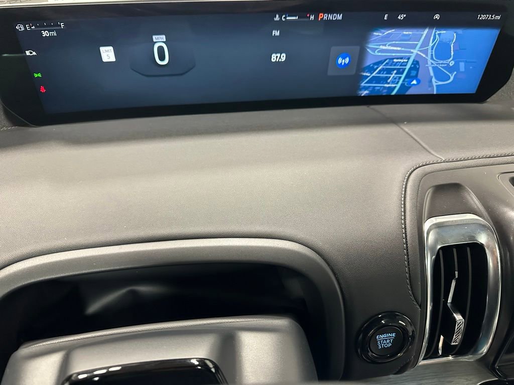 Used 2025 Ford Expedition Platinum image 22