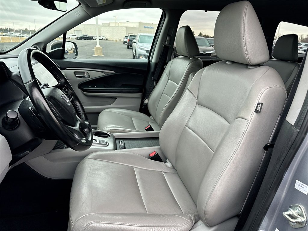 Used 2021 Honda Pilot Special Edition image 11