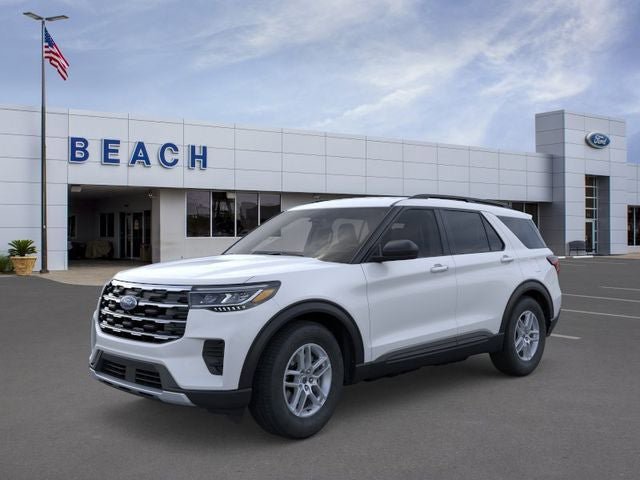 New 2026 Ford Explorer Active RWD image 2