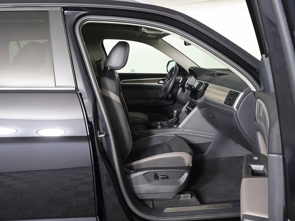 Used 2022 Volkswagen Atlas SEL AWD/4WD image 33