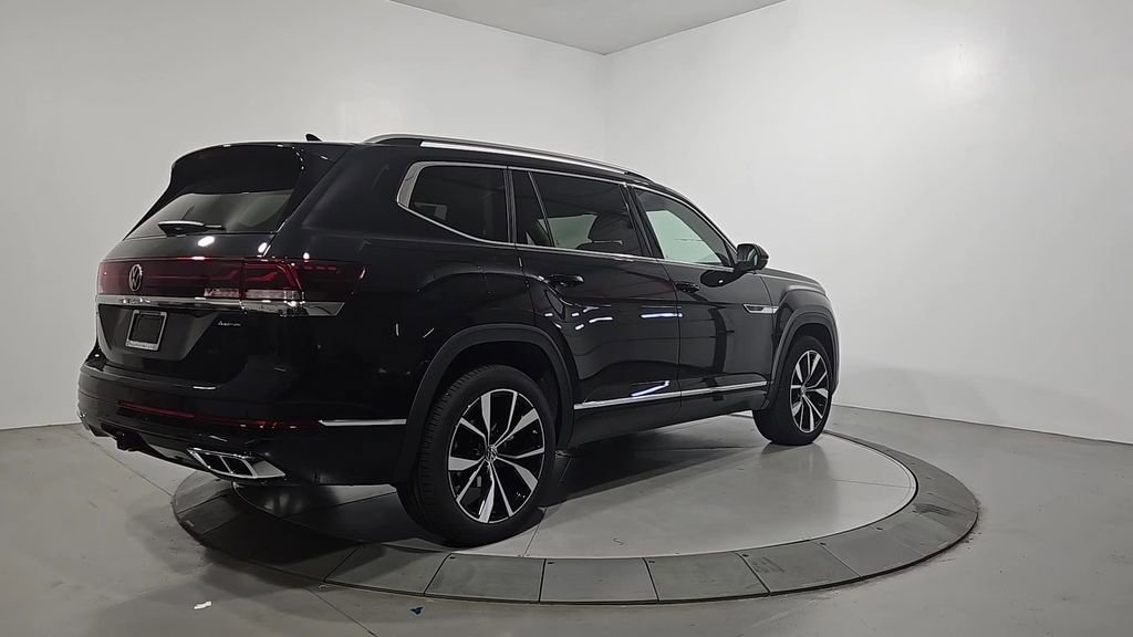 New 2026 Volkswagen Atlas SEL Premium R-Line image 5