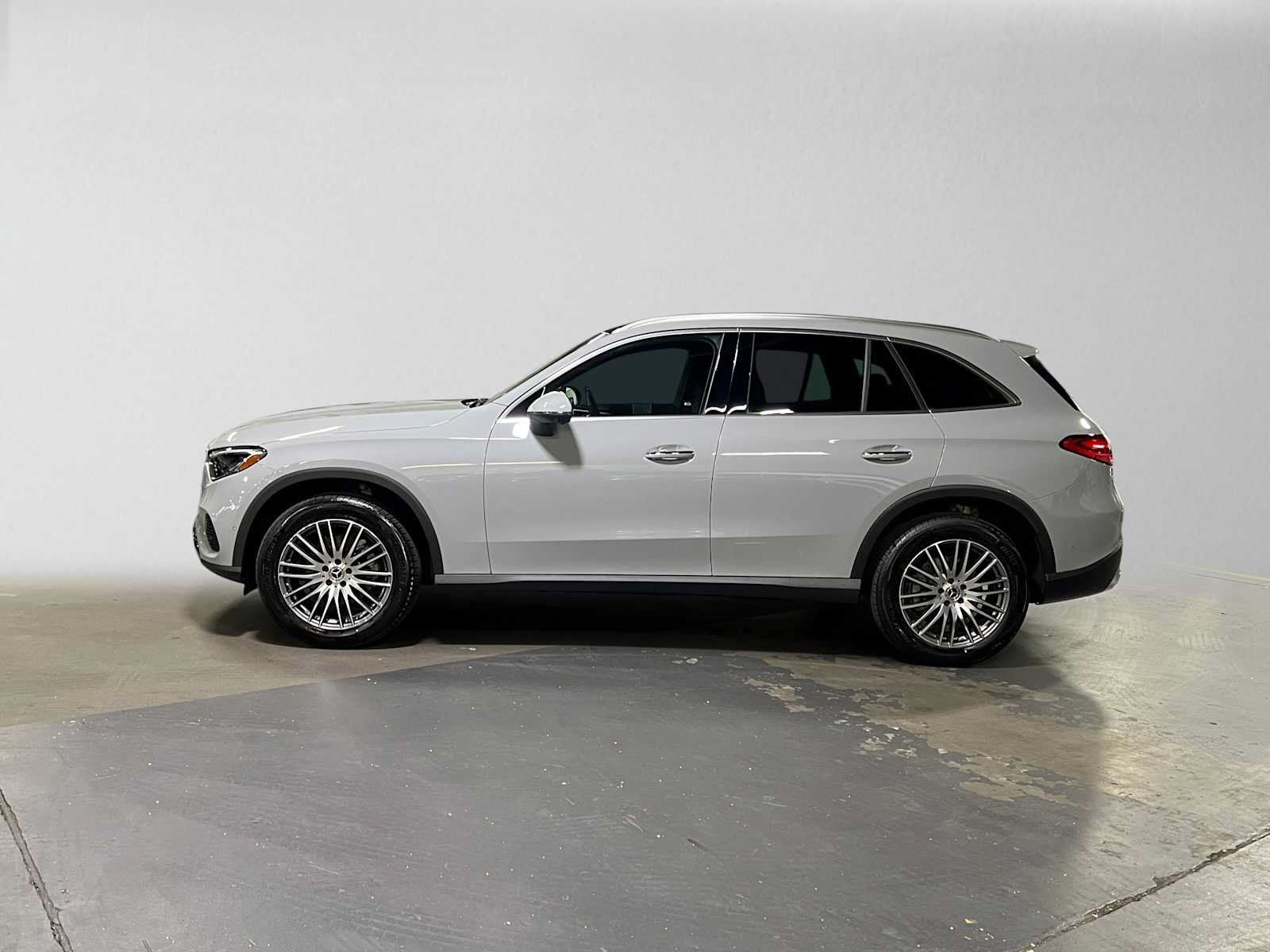 Certified 2026 Mercedes-Benz GLC 300 4MATIC image 6