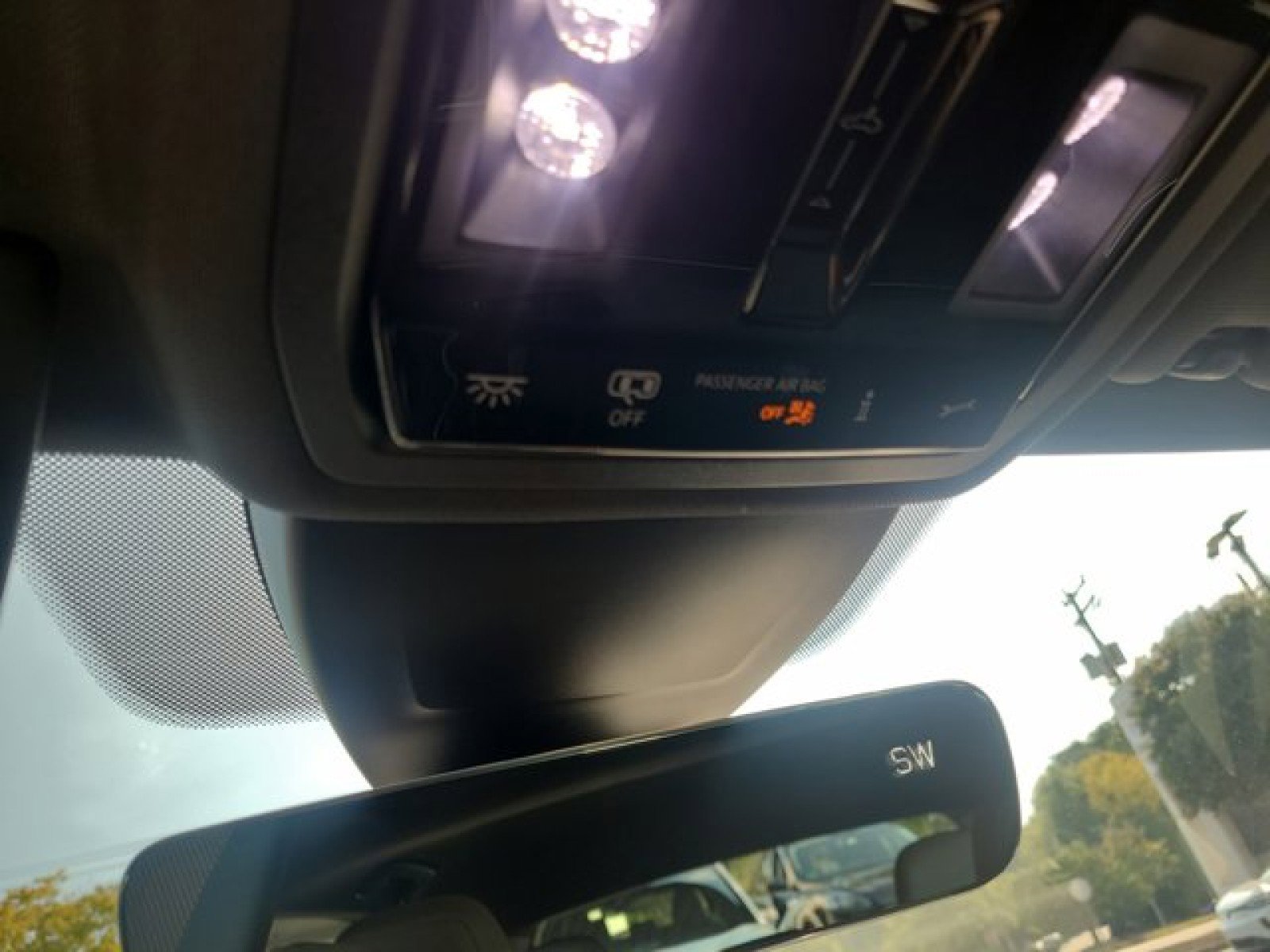 Used 2024 Volkswagen GTI SE image 31