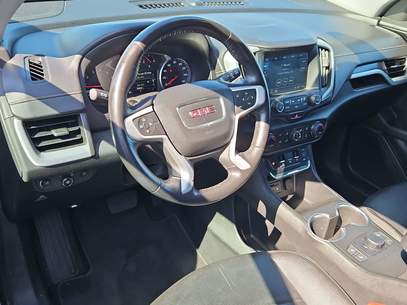 Used 2018 GMC Terrain SLT AWD/4WD image 2