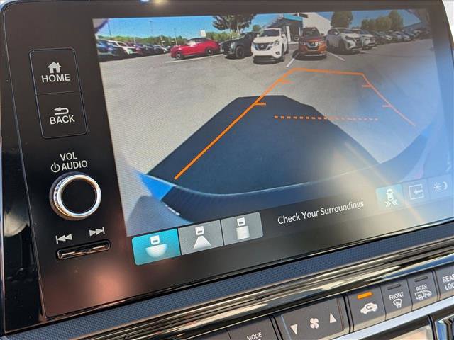 New 2026 Honda Odyssey Touring image 12