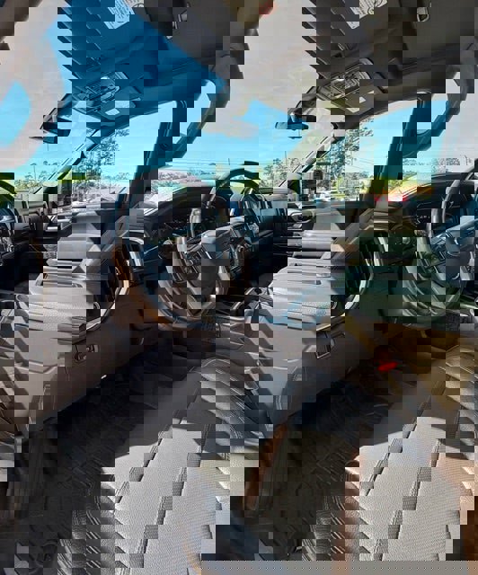 Certified 2022 GMC Sierra 3500 Denali w/ Denali Ultimate Package image 9