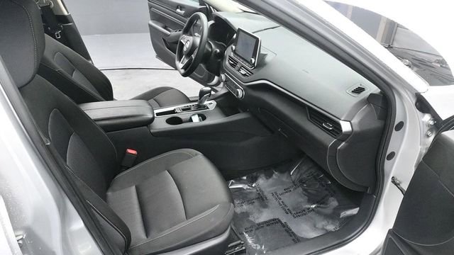 Used 2020 Nissan Altima 2.5 S FWD image 14