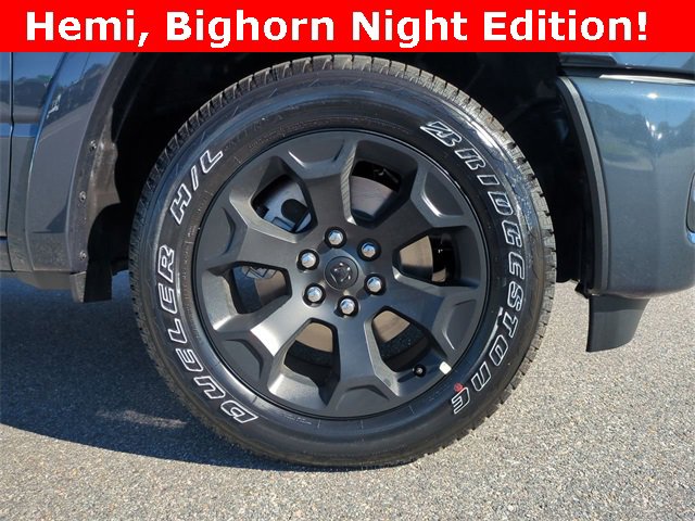 New 2026 RAM 1500 4x4 Crew Cab image 11