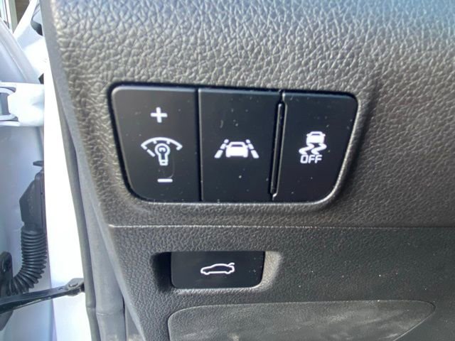 Used 2023 Kia K5 GT-Line w/ GT-Line Premium Package image 16