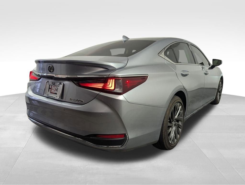 Used 2025 Lexus ES 300h Ultra Luxury w/ Accessory Package (Z1) image 26