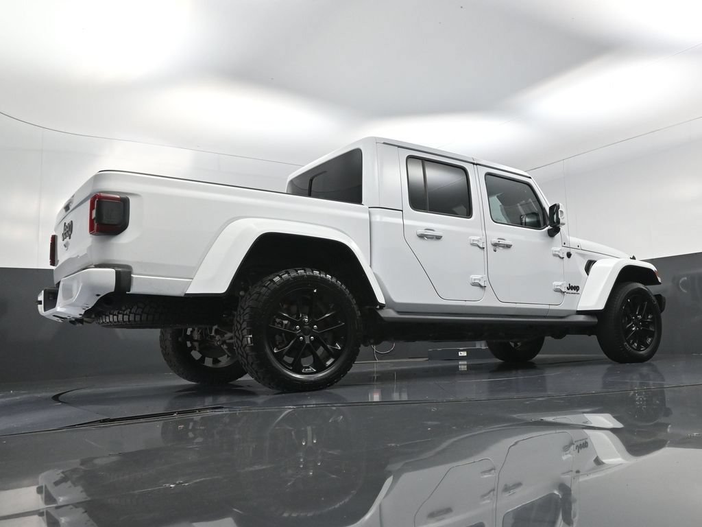 Used 2023 Jeep Gladiator Overland AWD/4WD image 19