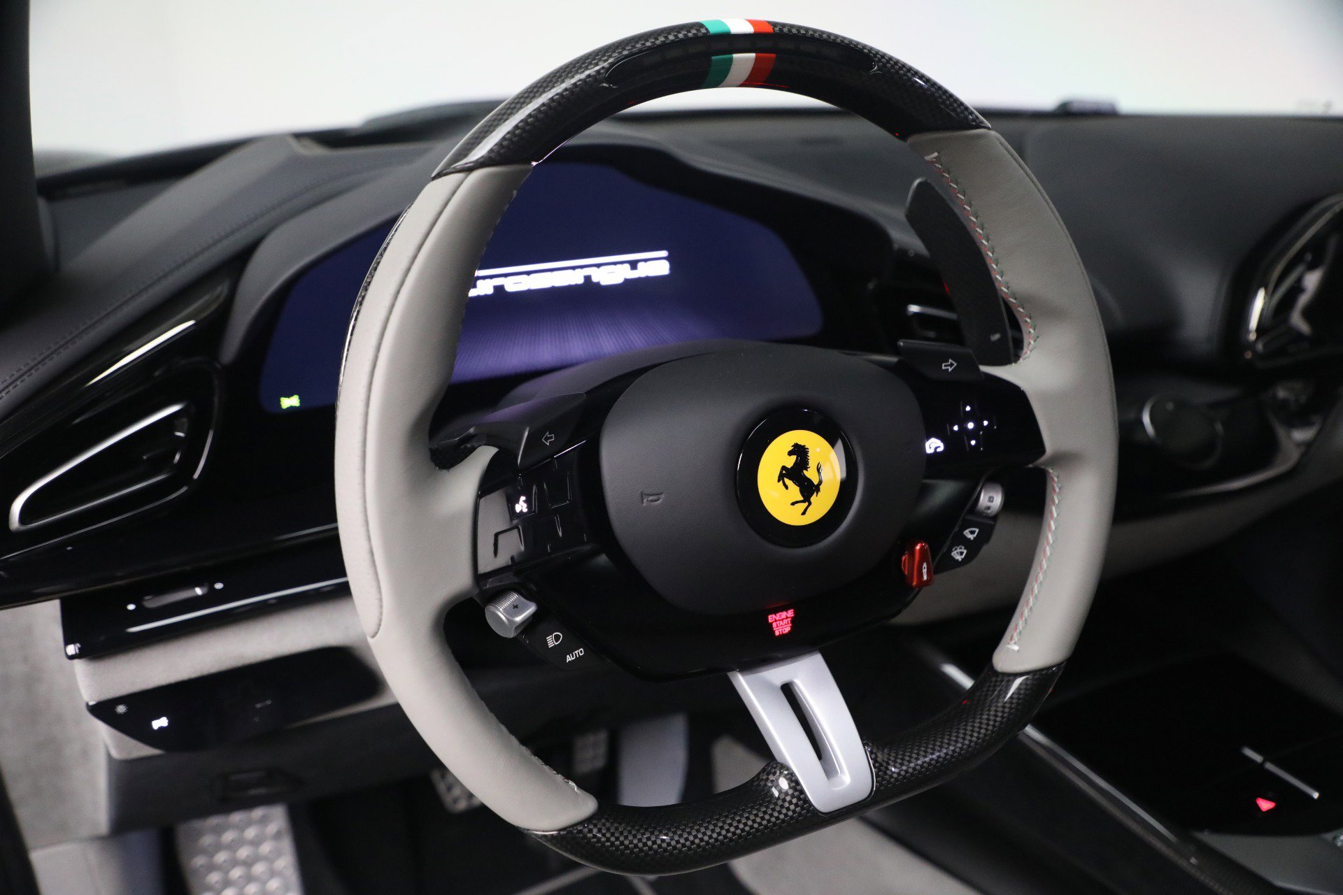Certified 2025 Ferrari Purosangue AWD/4WD image 22