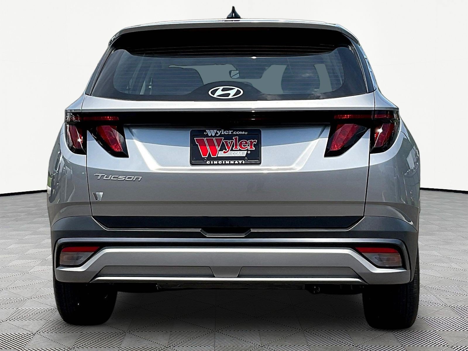 Certified 2025 Hyundai Tucson SE FWD image 5