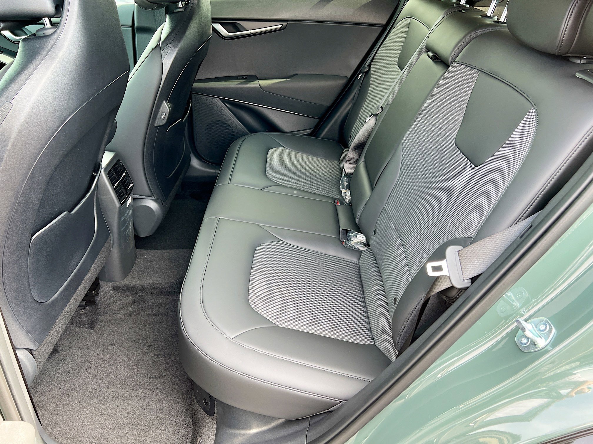 New 2025 Kia Niro EX Touring image 5