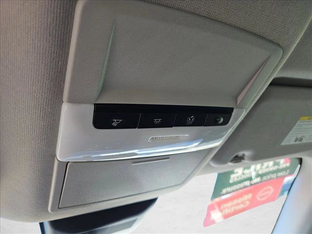 Used 2025 Nissan Sentra SV w/ All-Weather Package image 16