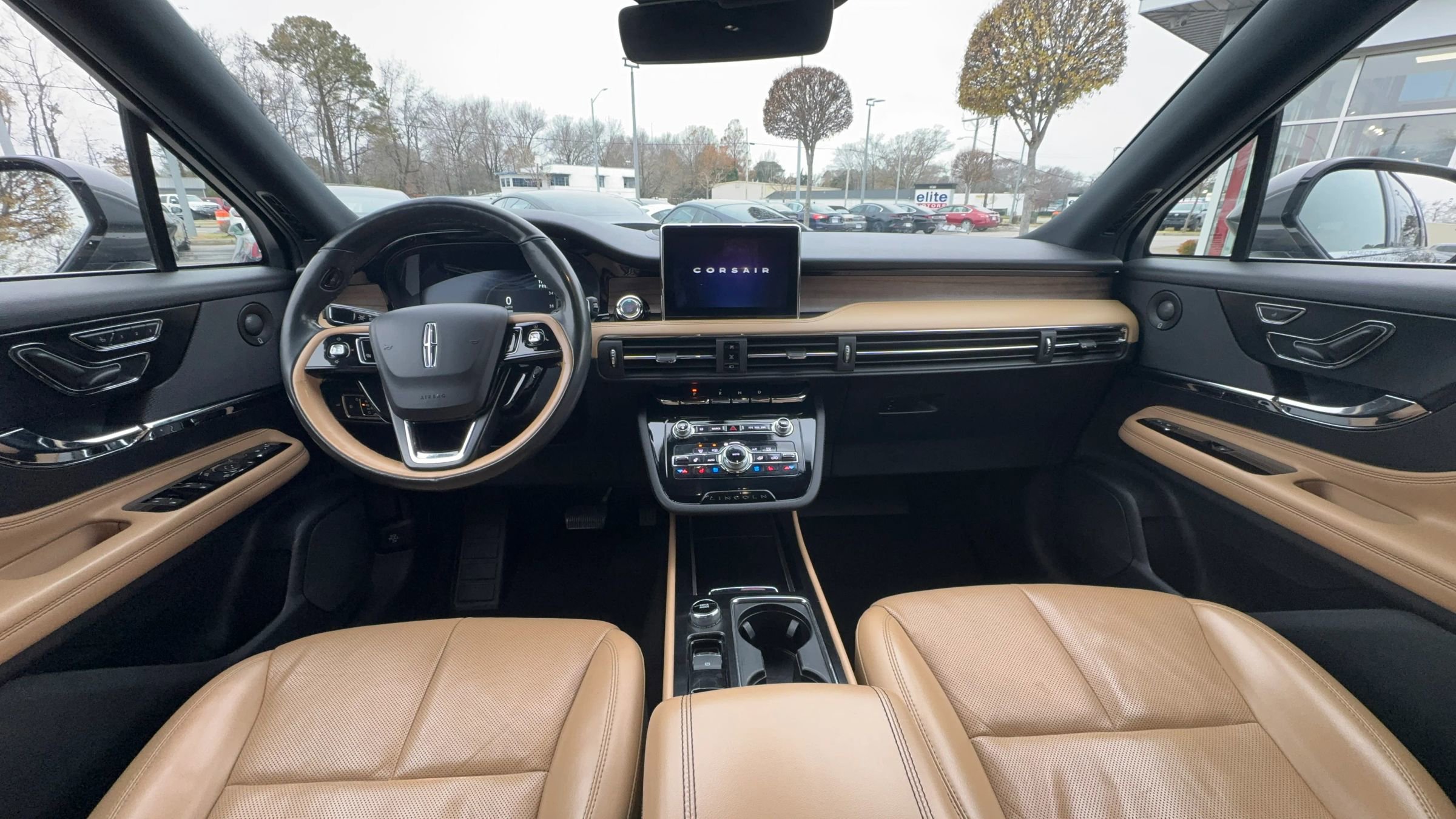 Used 2021 Lincoln Corsair Reserve AWD/4WD image 13