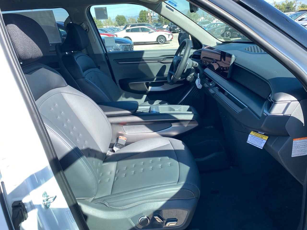 New 2026 Kia EV9 Wind image 23