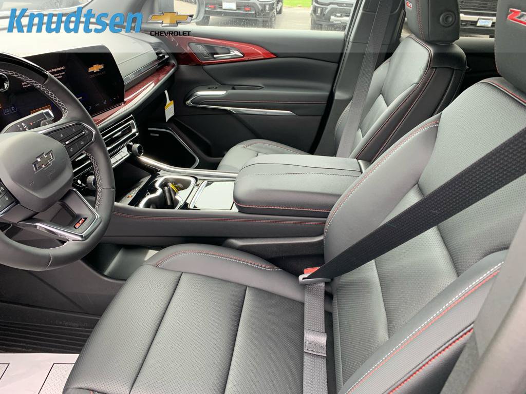 New 2026 Chevrolet Traverse Z71 w/ Enhanced Driving Package AWD/4WD image 17
