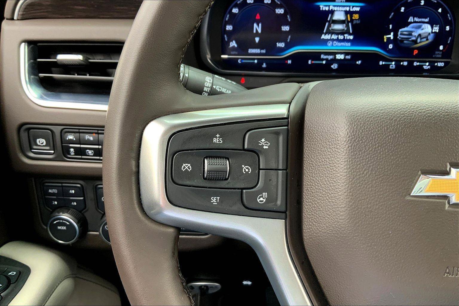 Used 2024 Chevrolet Tahoe LT w/ LT Signature Package image 16