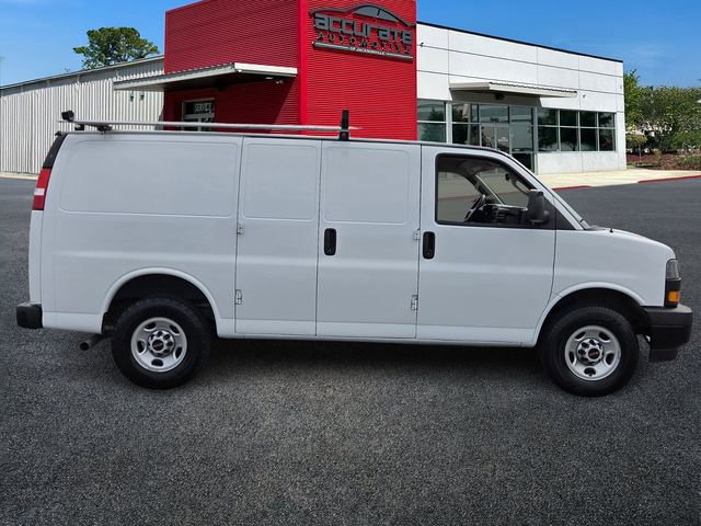 Used 2023 GMC Savana 2500 w/ Driver Convenience Package image 6