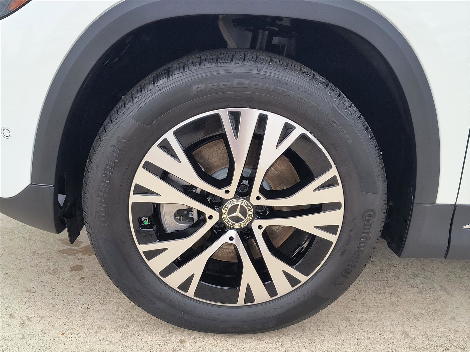 New 2025 Mercedes-Benz GLA 250 image 12