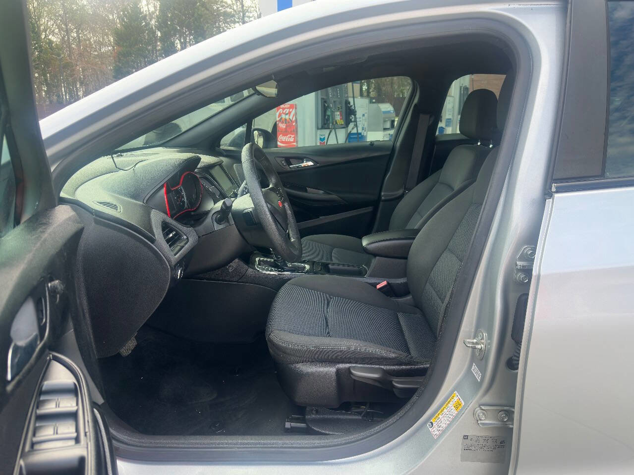 Used 2016 Chevrolet Cruze LT image 4