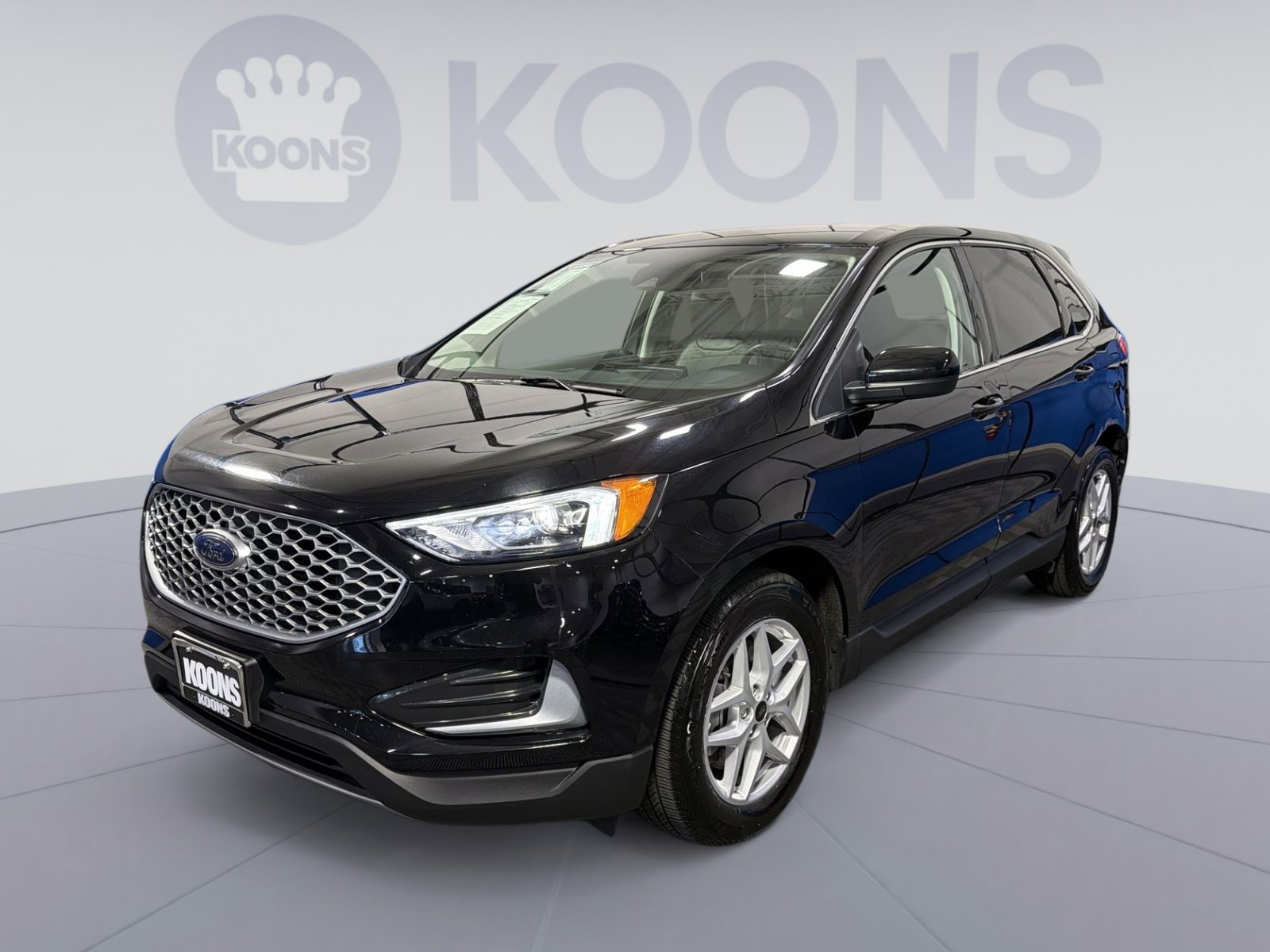 Used 2024 Ford Edge SEL AWD/4WD image 1