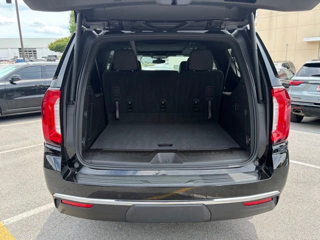 Used 2021 GMC Yukon XL SLT AWD/4WD image 6