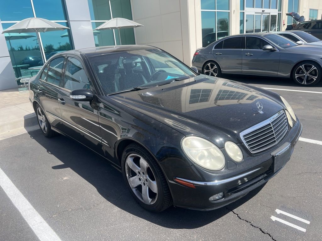 Used 2005 Mercedes-Benz E 320 Sedan image 2