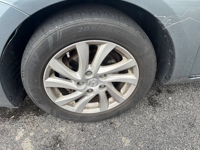 Used 2012 MAZDA MAZDA3 i Touring FWD image 8