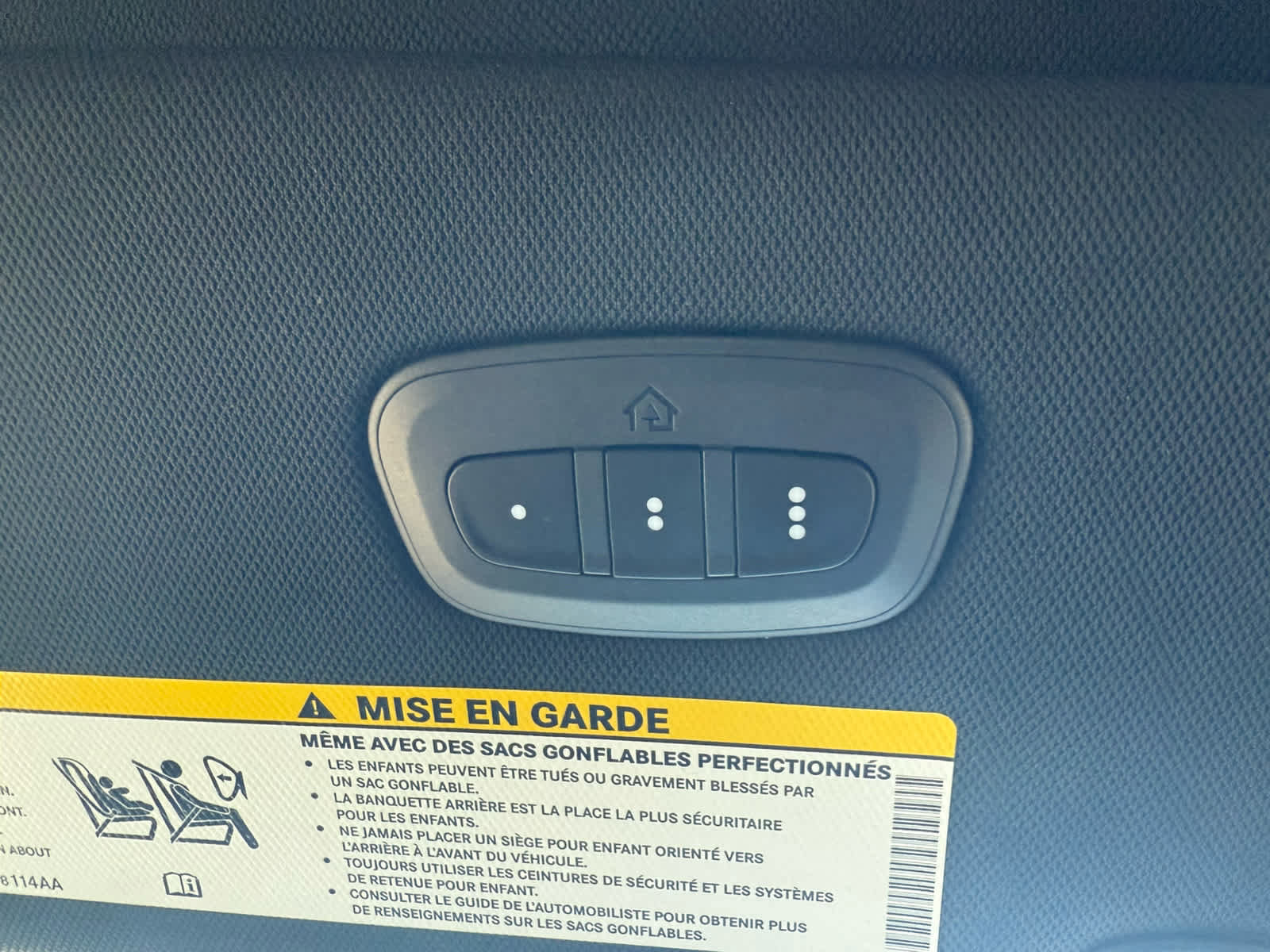 New 2026 Chrysler Pacifica Select image 27