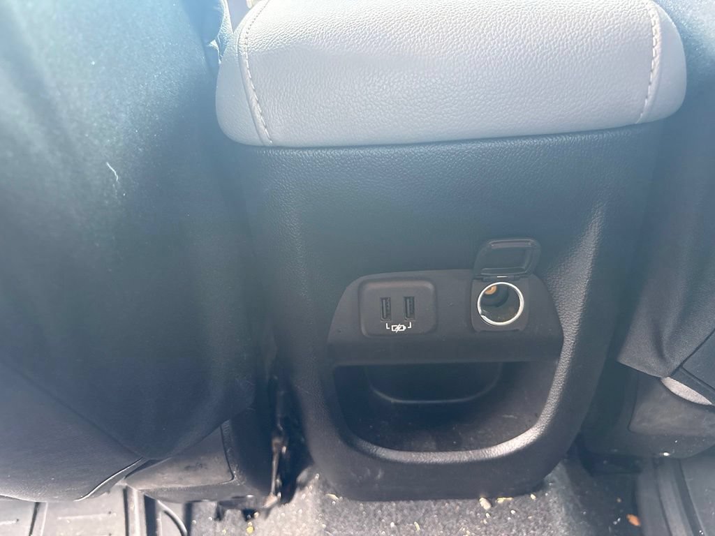 Used 2019 Chevrolet Colorado LT w/ LT Convenience Package RWD image 14