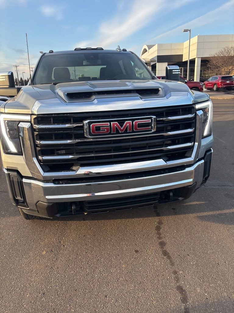Used 2025 GMC Sierra 2500 SLT w/ SLT Convenience Package image 13