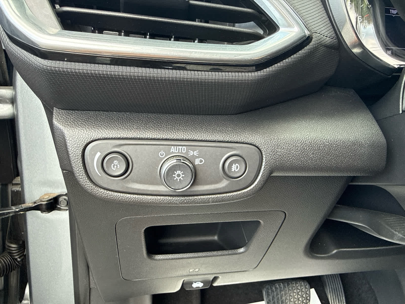 Certified 2023 Chevrolet TrailBlazer LT FWD image 14