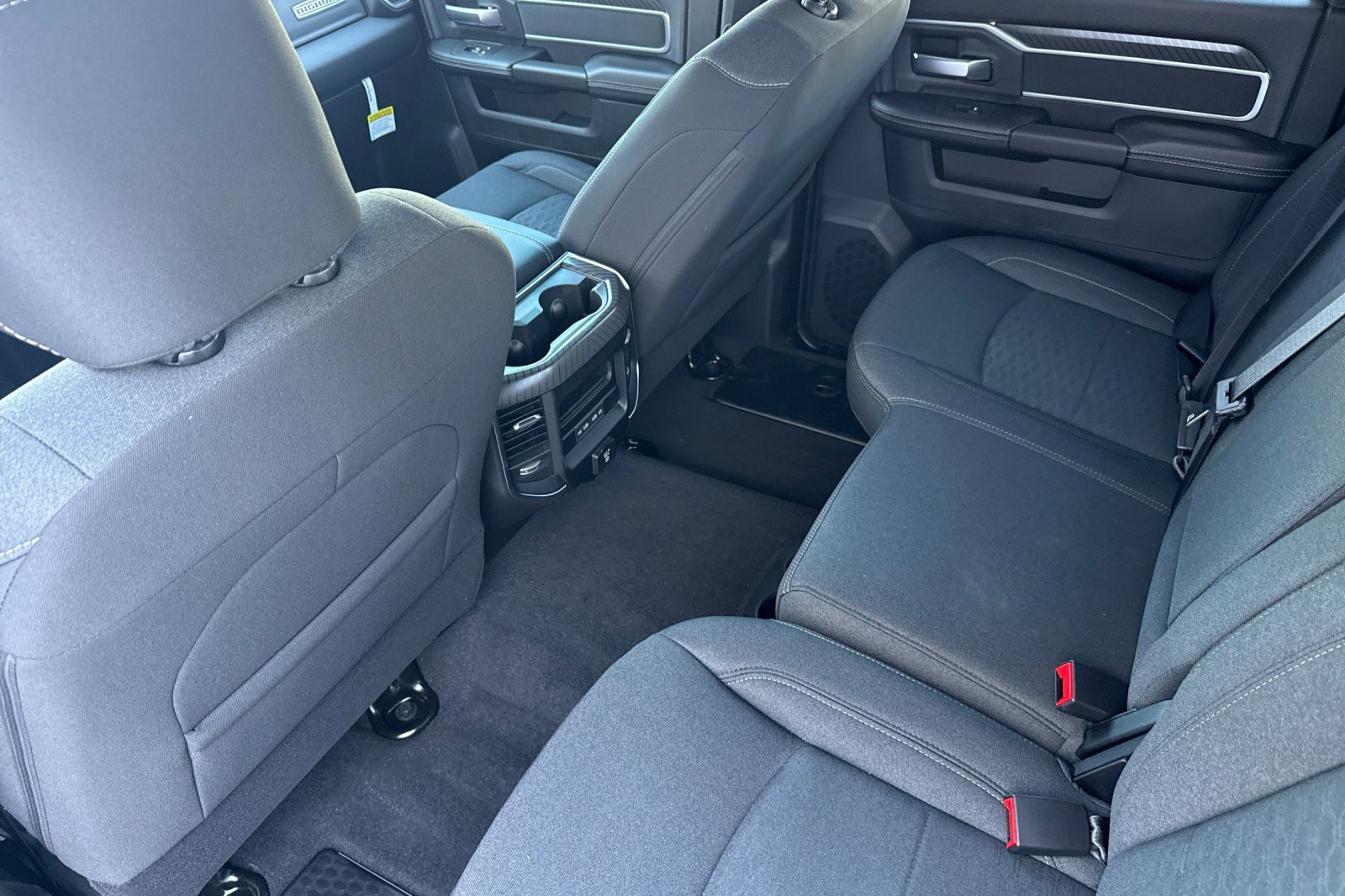 New 2026 RAM 3500 Big Horn AWD/4WD image 13