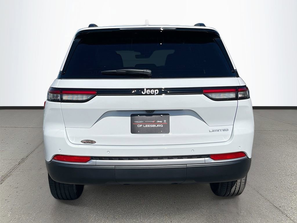 New 2026 Jeep Grand Cherokee Limited w/ Trailer Tow Package RWD image 6