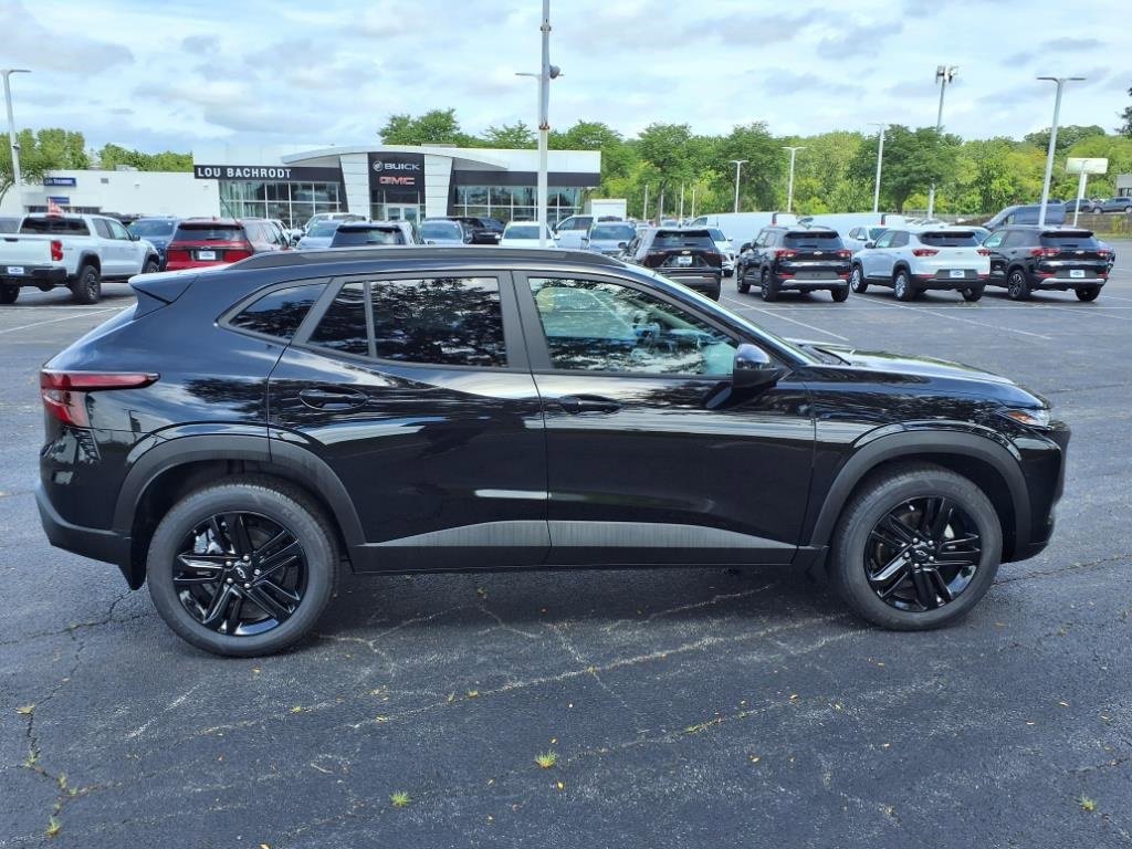 Certified 2025 Chevrolet Trax ACTIV w/ Sunroof Package image 8