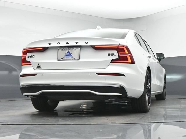 Used 2023 Volvo S60 B5 Ultimate w/ Climate Package FWD image 24