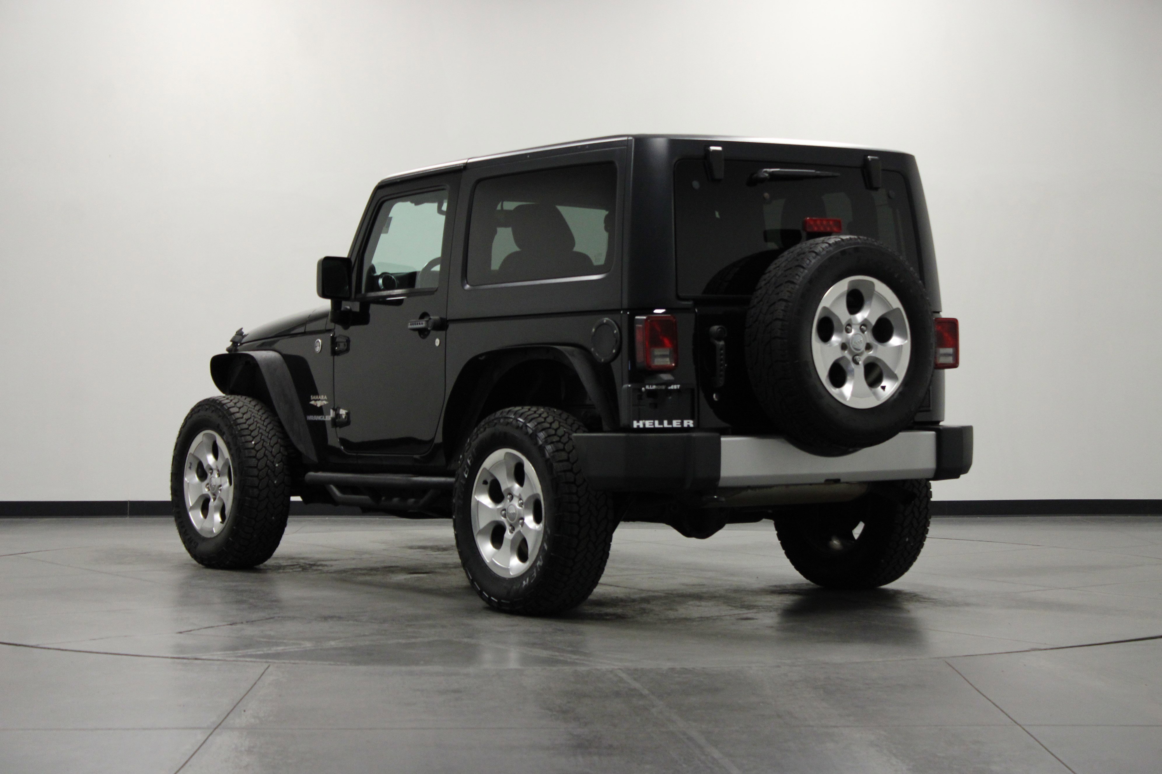 Used 2013 Jeep Wrangler Sahara w/ Connectivity Group image 6
