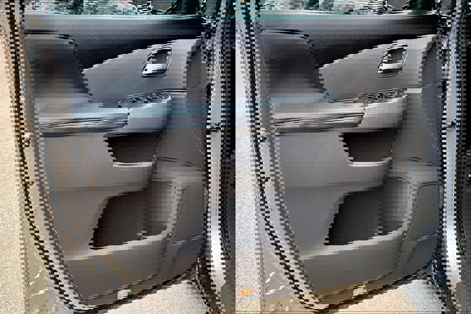 Used 2012 Honda Odyssey EX-L image 24