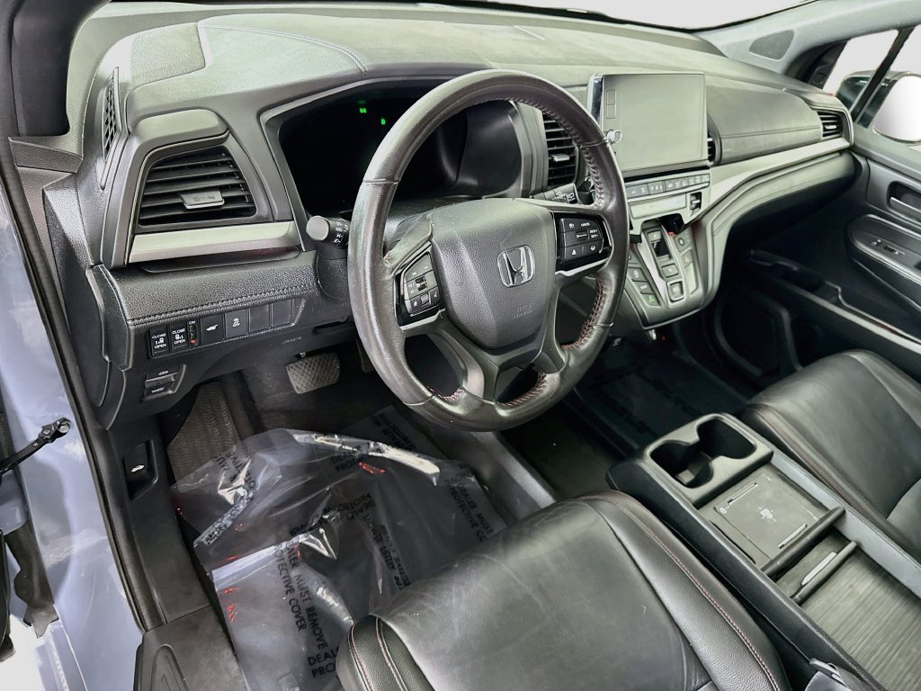 Used 2025 Honda Odyssey Sport-L image 18