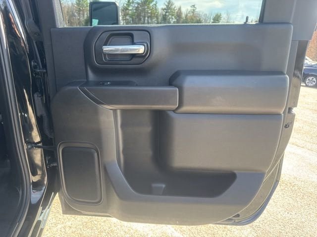 Used 2025 Chevrolet Silverado 2500 Custom w/ Custom Value Package AWD/4WD image 28