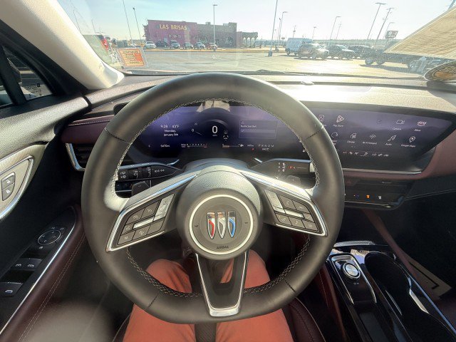 Used 2025 Buick Envision Sport Touring image 17